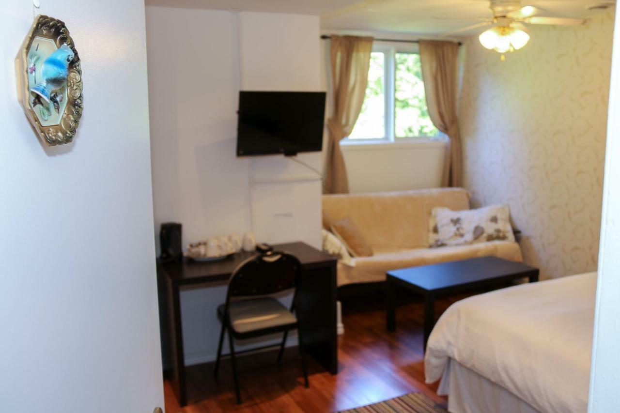 Cedar Drive Inn Crysler Εξωτερικό φωτογραφία